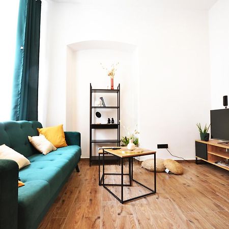Often-Hide Apartment Çestohova Dış mekan fotoğraf